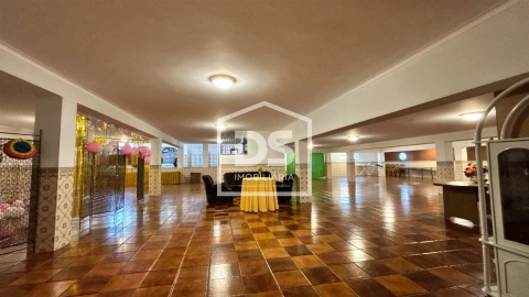 Quinta T5 para Venda em Nevogilde
