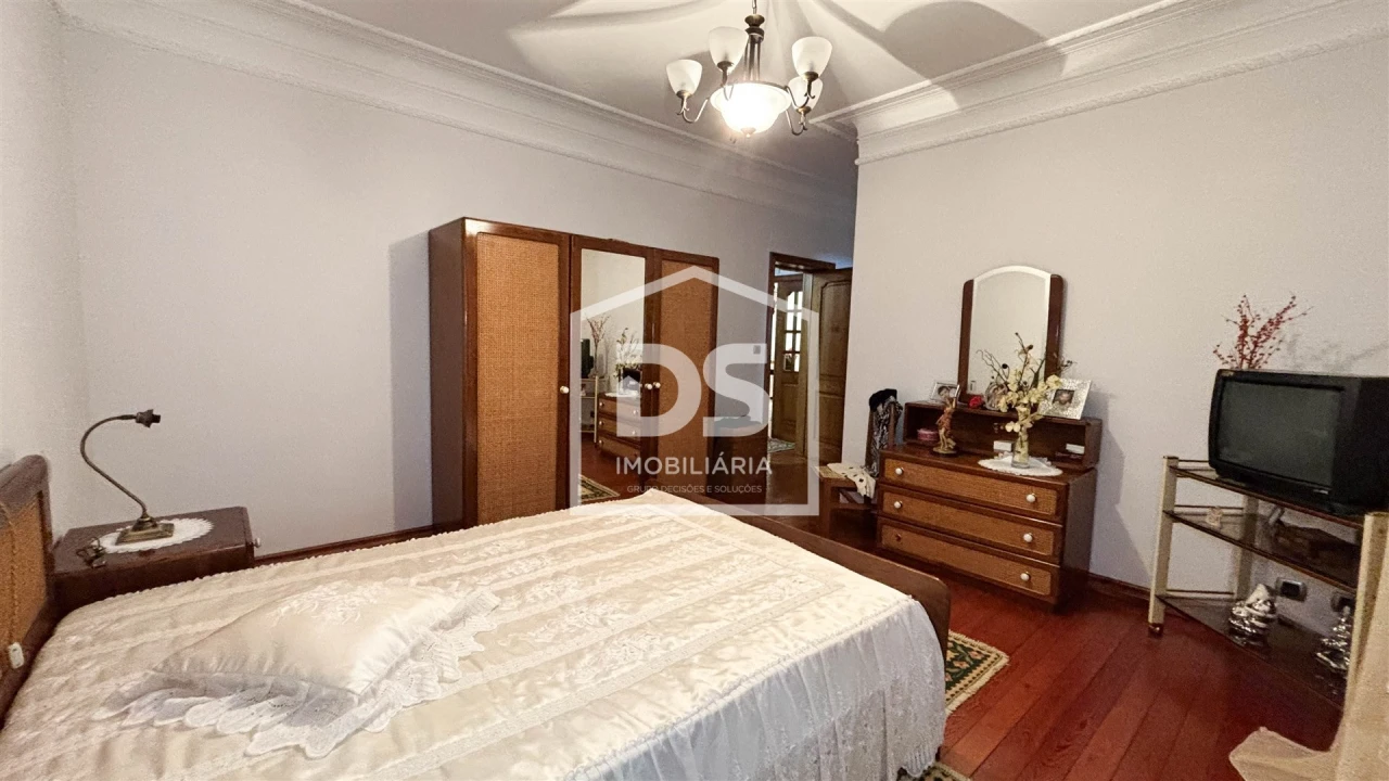 Quinta T5 para Venda em Nevogilde Foto 24