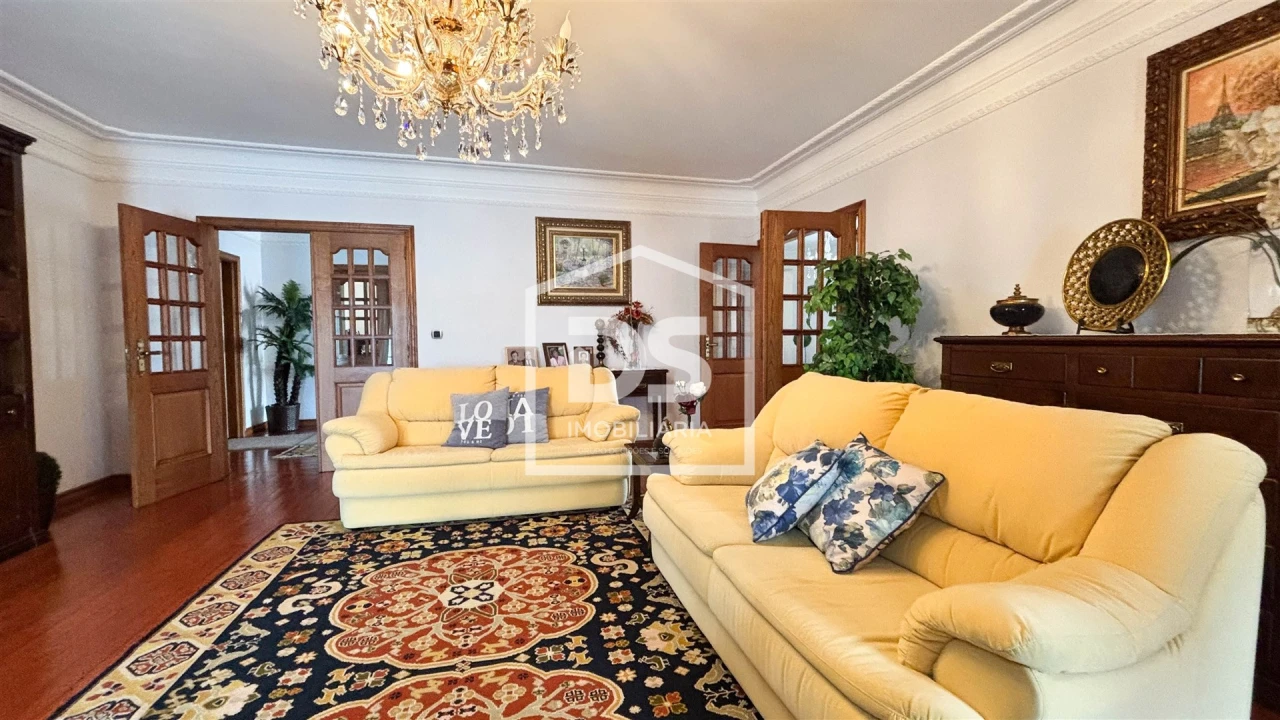 Quinta T5 para Venda em Nevogilde Foto 36