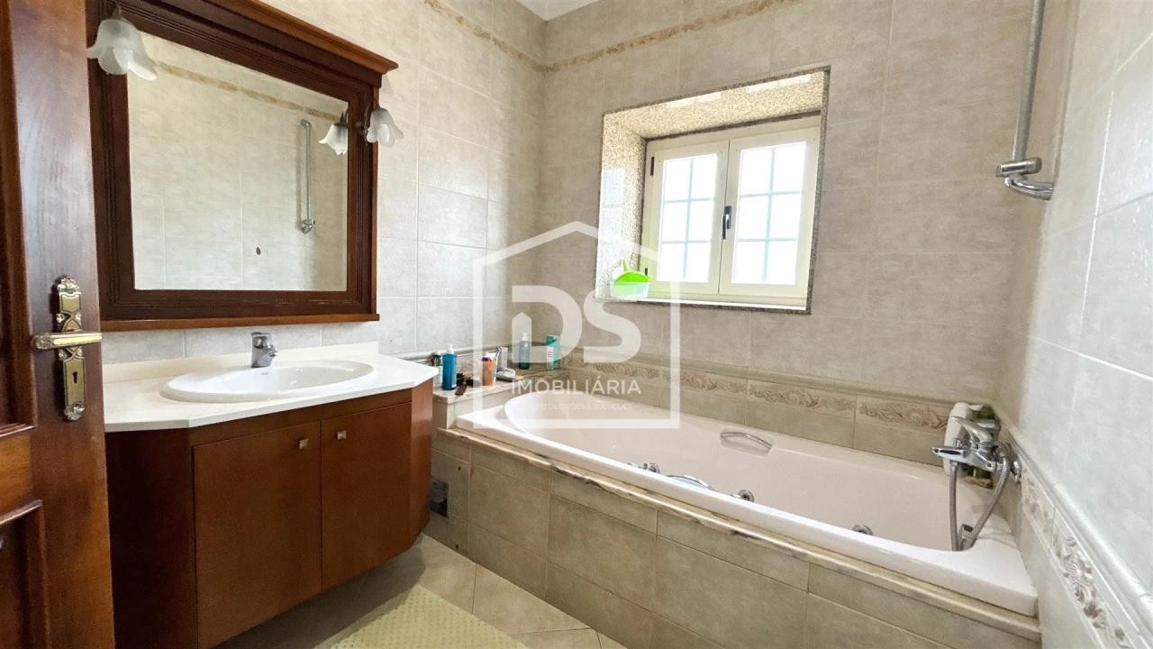 Quinta T5 para Venda em Nevogilde Foto 50