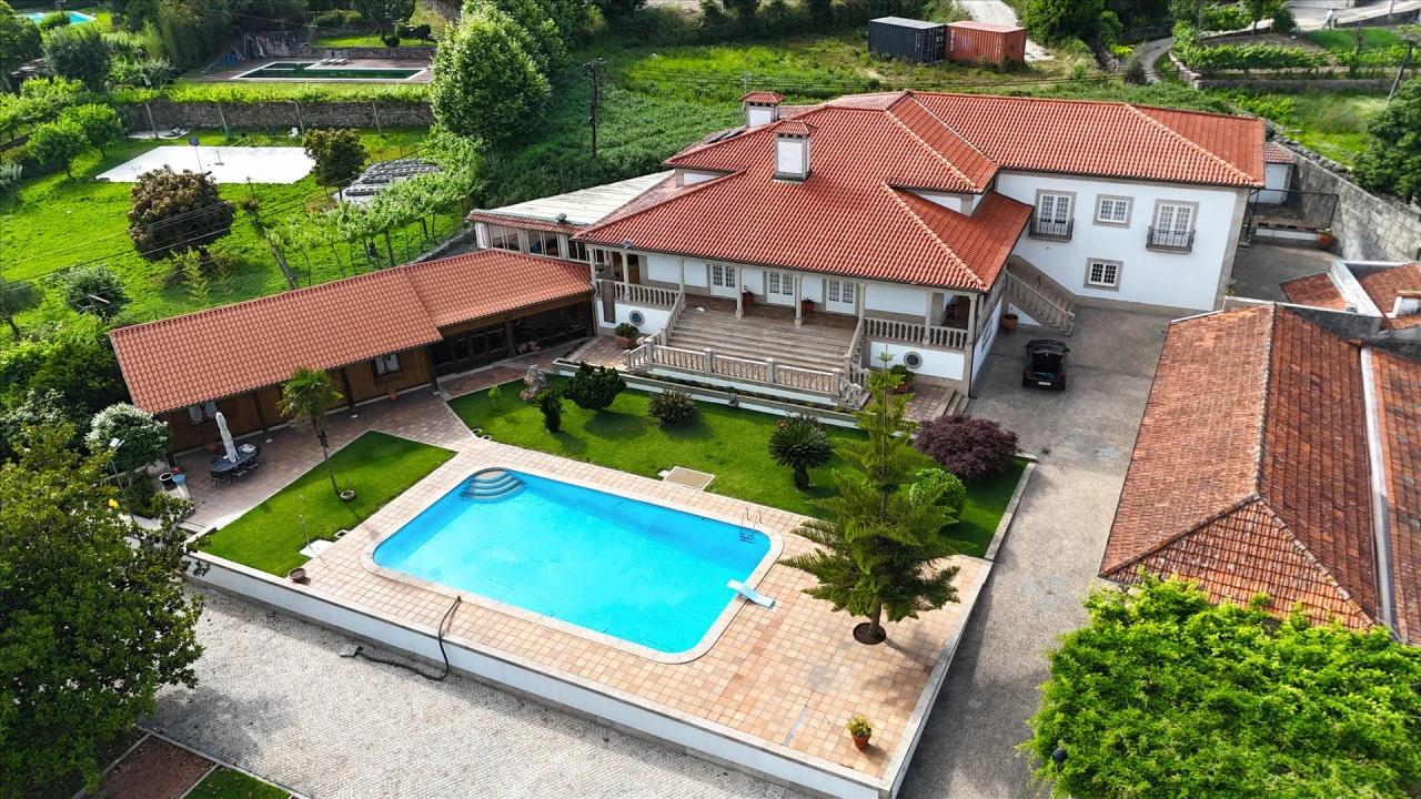 Quinta T5 para Venda em Nevogilde Foto 1