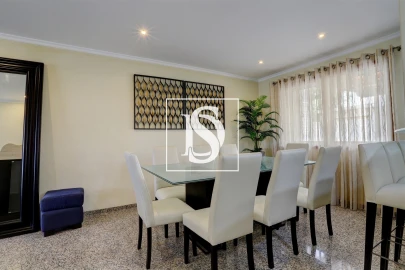 Moradia T3 para Venda em Gulpilhares e Valadares