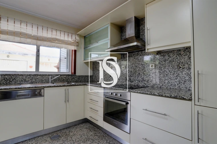 Moradia T3 para Venda em Gulpilhares e Valadares Foto 7