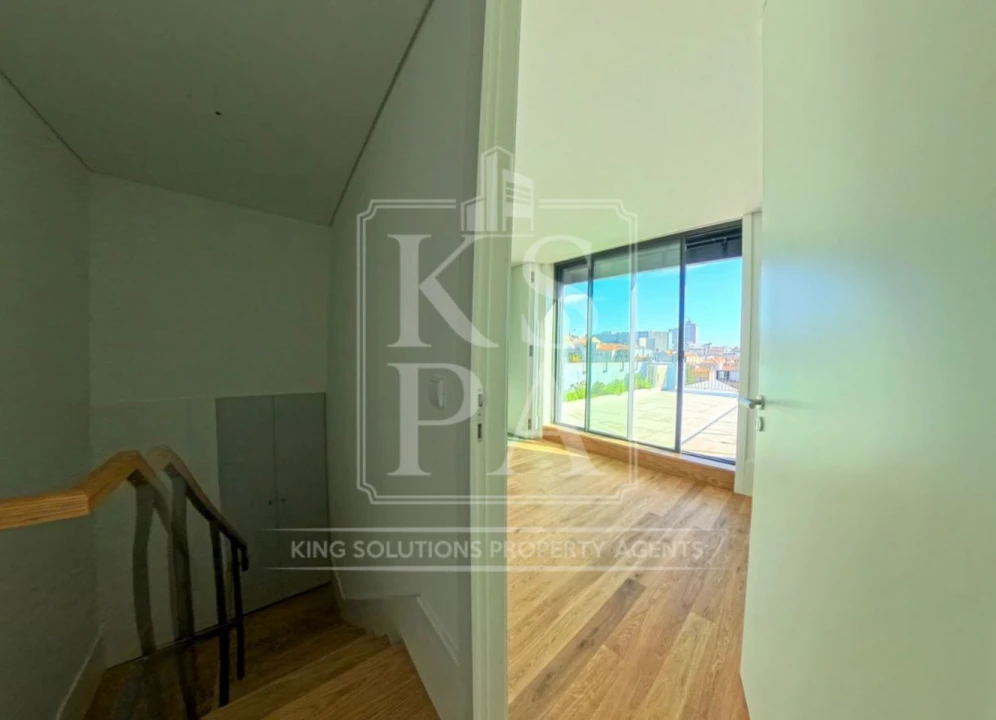 Apartamento T2 para Venda em Cedofeita, Santo Ildefonso, Sé, Miragaia, São Nicolau e Vitória Foto 10
