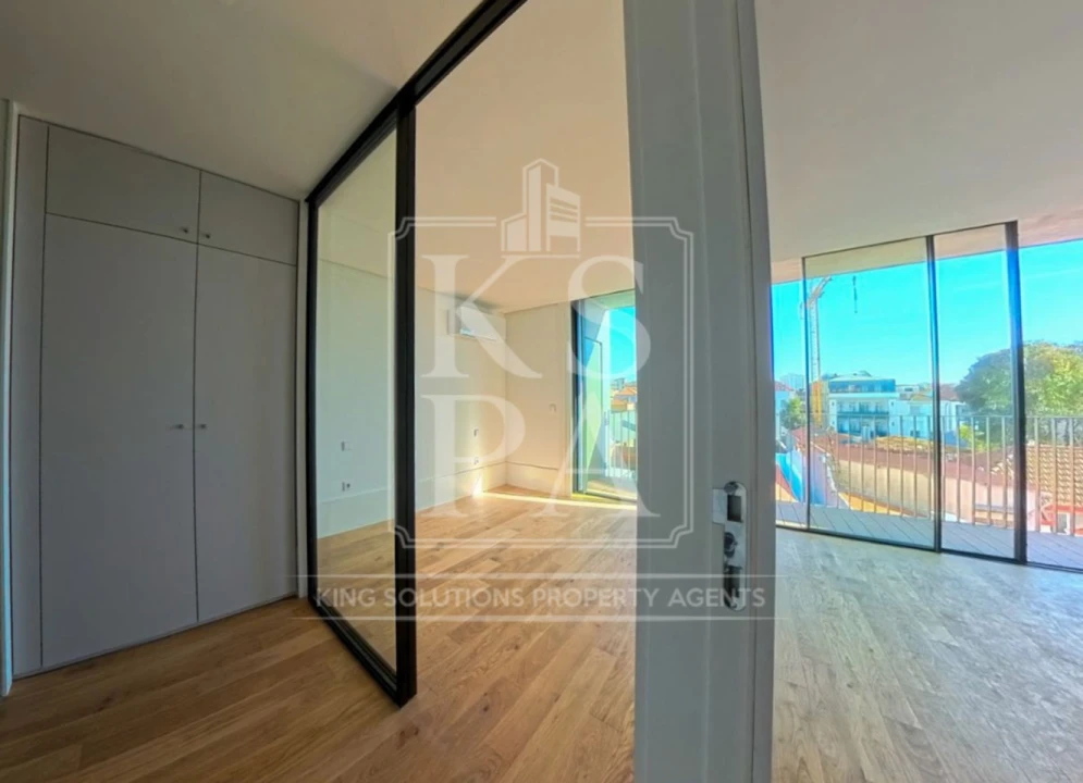 Apartamento T2 para Venda em Cedofeita, Santo Ildefonso, Sé, Miragaia, São Nicolau e Vitória Foto 3