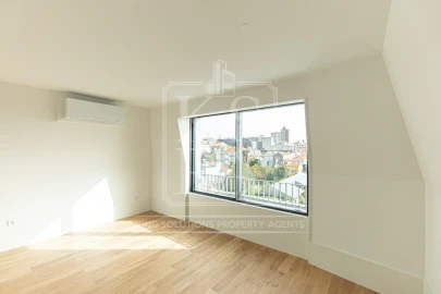 Apartamento T2 para Venda em Cedofeita, Santo Ildefonso, Sé, Miragaia, São Nicolau e Vitória