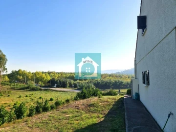 Moradia T5 para Venda em Famalicão