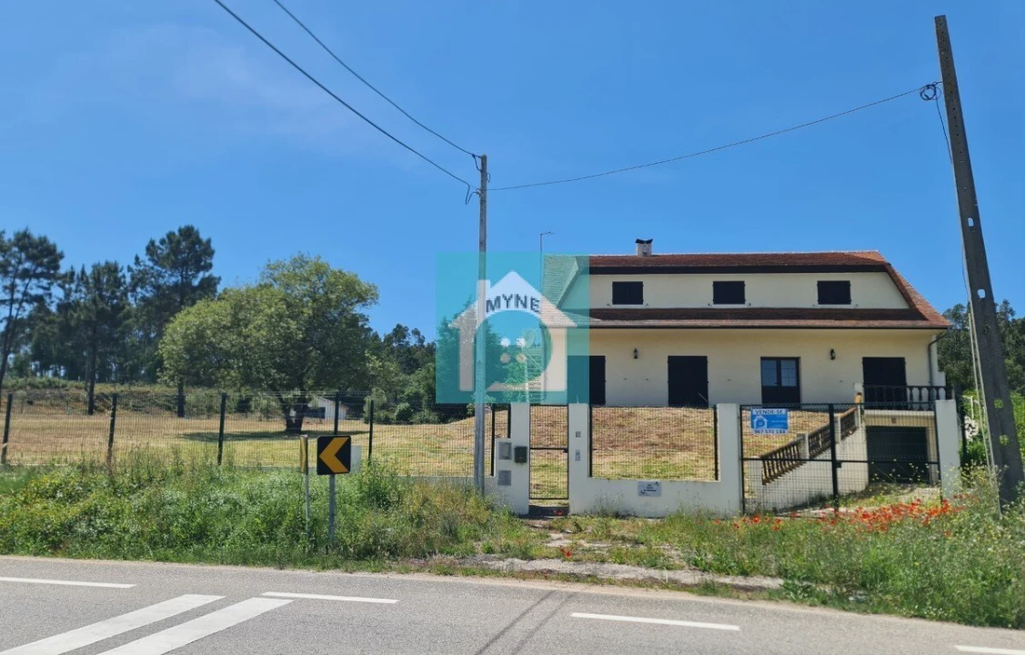 Moradia T5 para Venda em Famalicão Foto 2