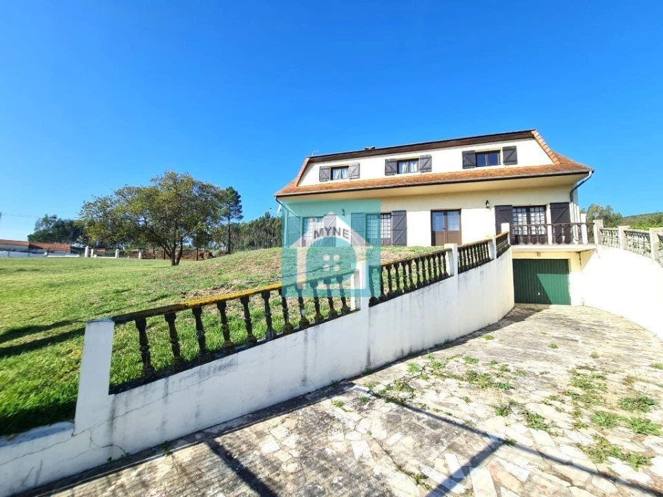 Moradia T5 para Venda em Famalicão Foto 5