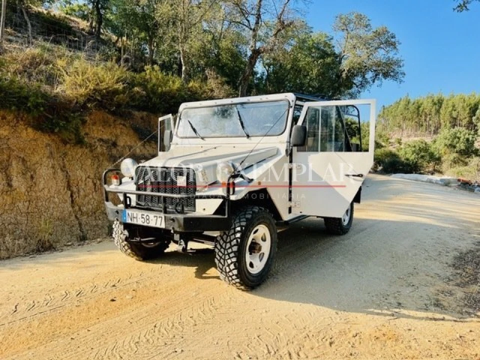 Quinta T9 para Venda em Vale de Cavalos Foto 11