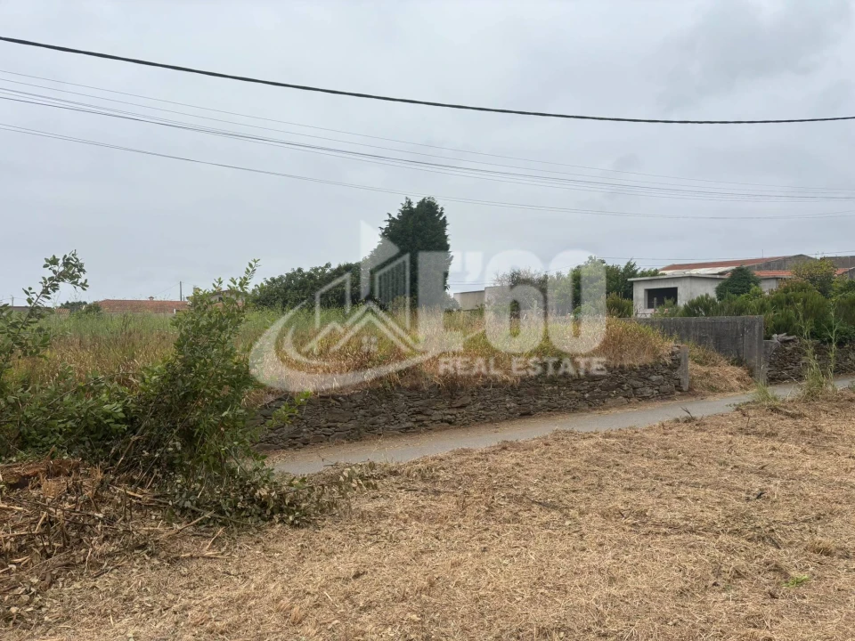 Terreno para Venda em Silvalde Foto 3