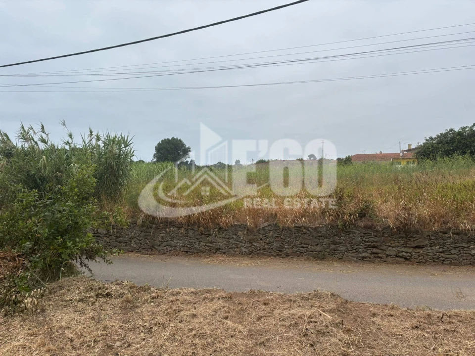 Terreno para Venda em Silvalde Foto 2