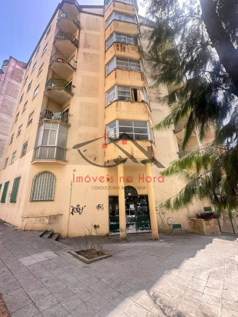 Apartamento T2 para Venda em Algueirão-Mem Martins