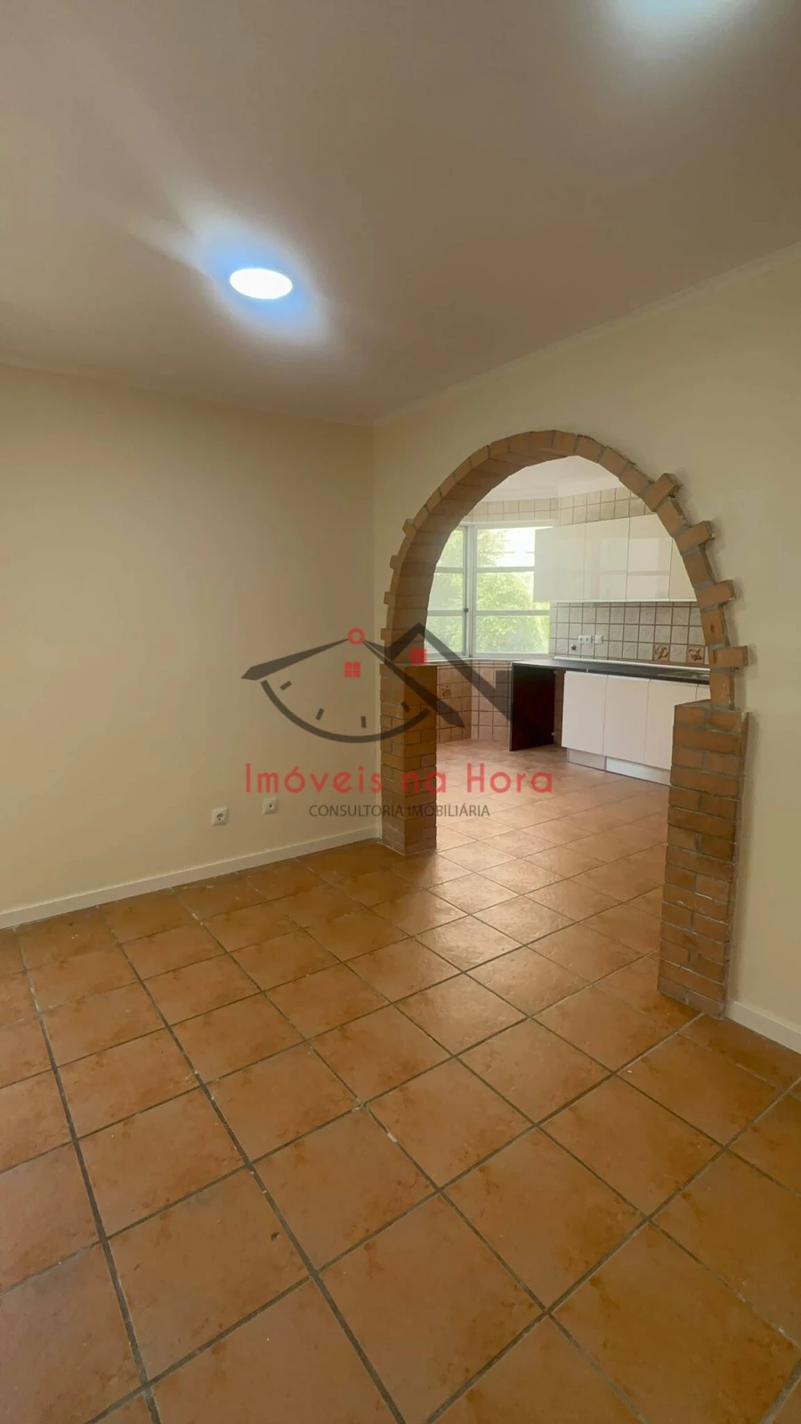 Apartamento T2 para Venda em Algueirão-Mem Martins Foto 16