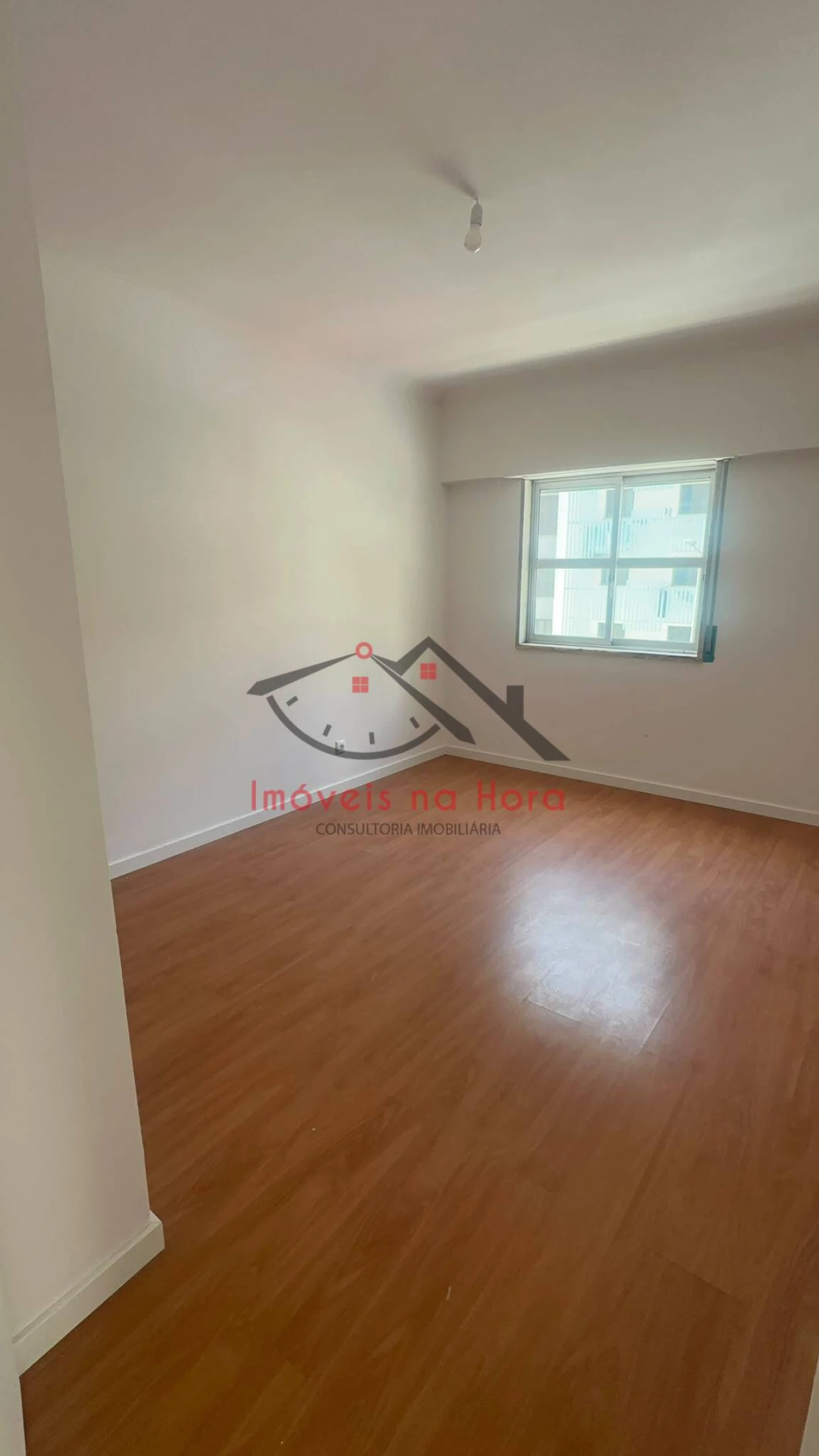 Apartamento T2 para Venda em Algueirão-Mem Martins Foto 11