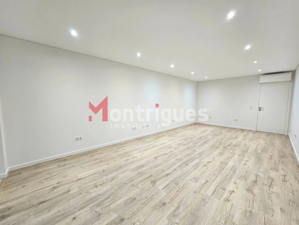 Apartamento T3 para Venda em Montijo e Afonsoeiro Foto 9