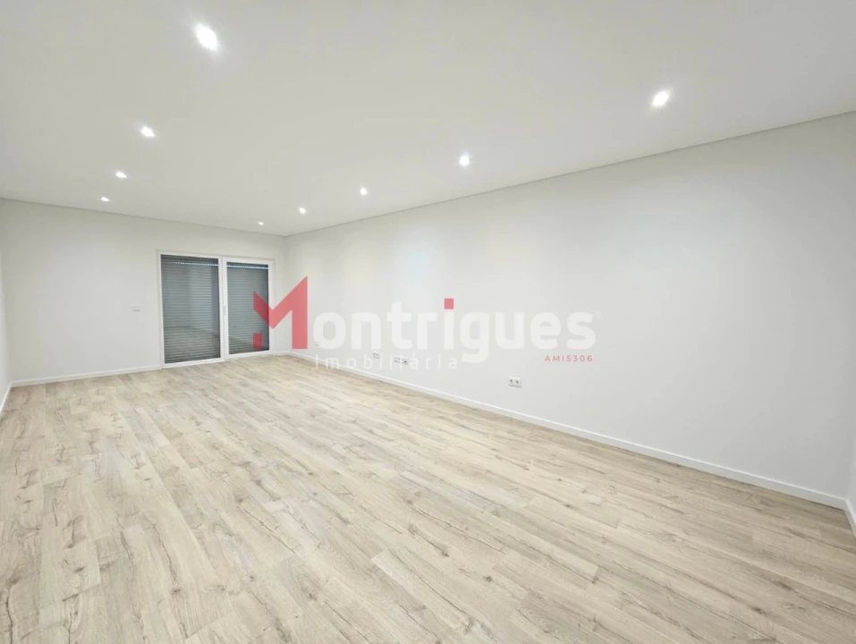 Apartamento T3 para Venda em Montijo e Afonsoeiro Foto 10