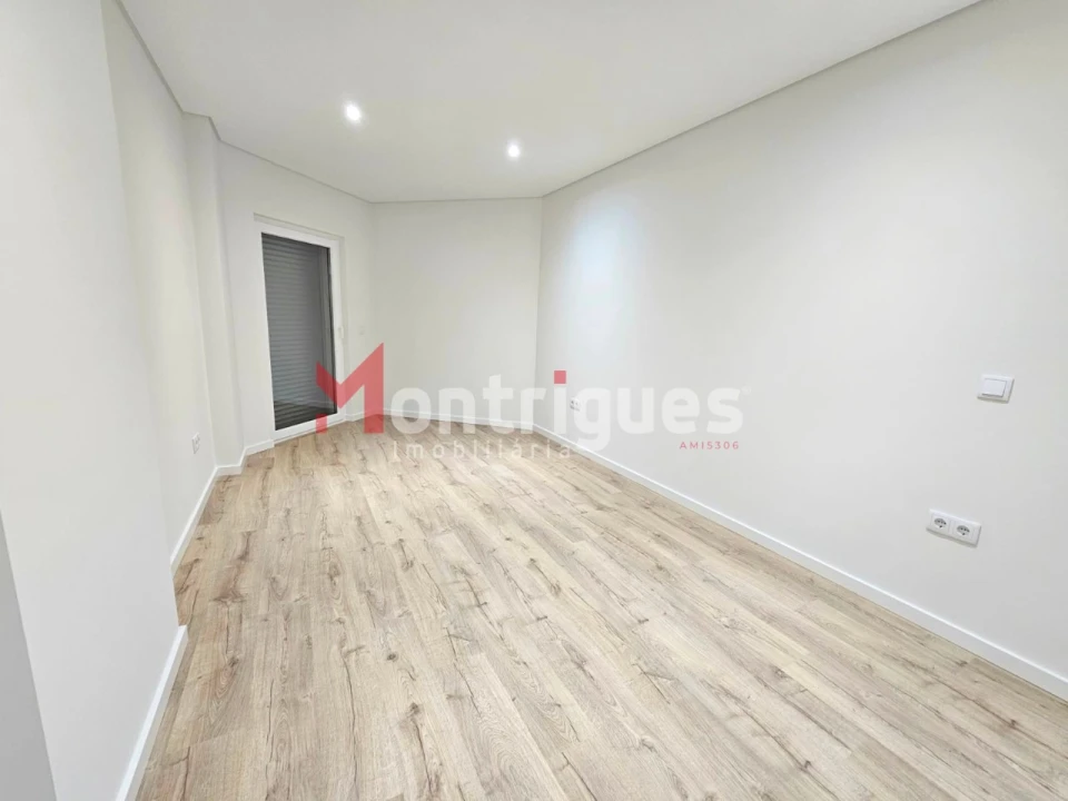 Apartamento T3 para Venda em Montijo e Afonsoeiro Foto 20