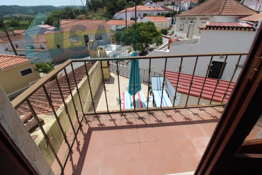 Moradia T4 para Venda em Maxial e Monte Redondo Foto 10