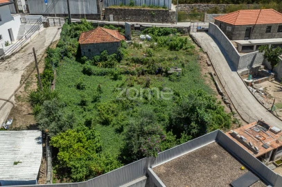 Terreno para Venda em Vandoma