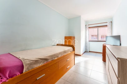Apartamento T2 para Venda em Gulpilhares e Valadares