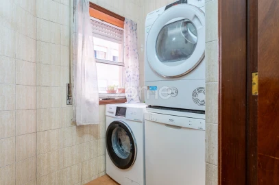 Apartamento T2 para Venda em Gulpilhares e Valadares