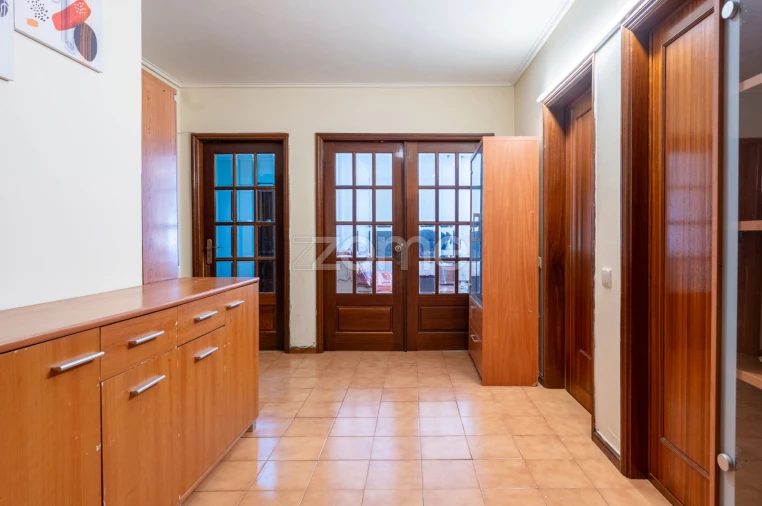 Apartamento T2 para Venda em Gulpilhares e Valadares Foto 7
