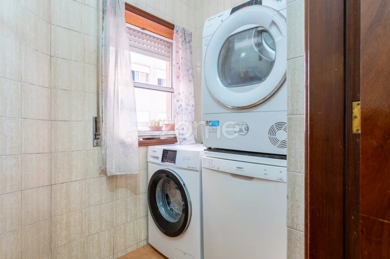Apartamento T2 para Venda em Gulpilhares e Valadares Foto 16