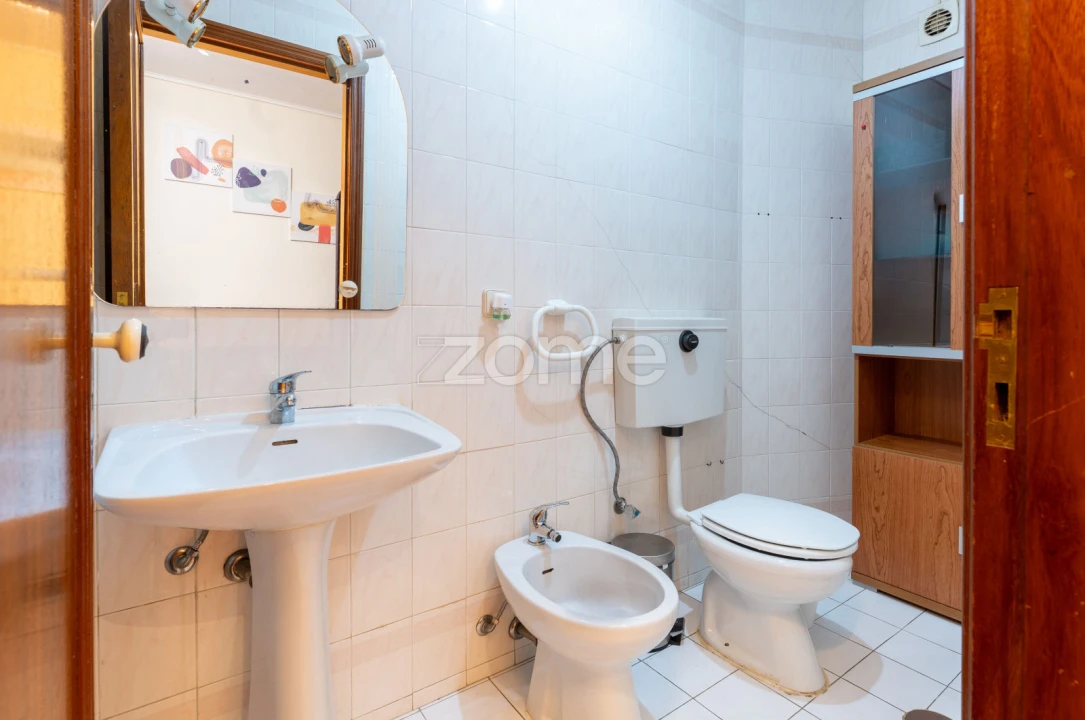 Apartamento T2 para Venda em Gulpilhares e Valadares Foto 13
