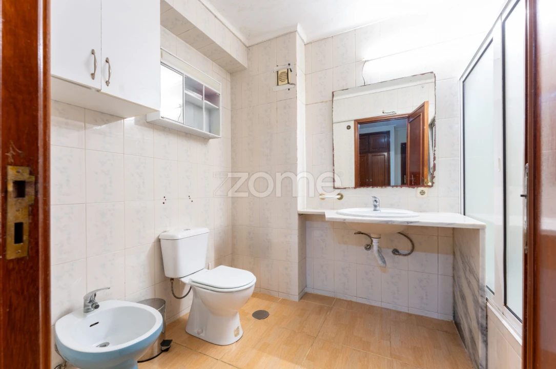 Apartamento T2 para Venda em Gulpilhares e Valadares Foto 18
