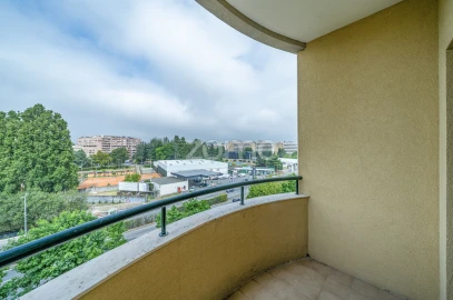 Apartamento T3 para Venda em São Vitor (Braga)