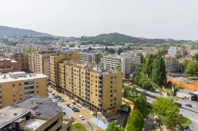 Apartamento T3 para Venda em São Vitor (Braga)