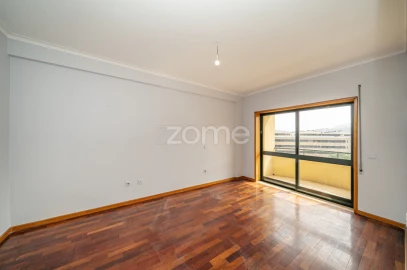 Apartamento T3 para Venda em São Vitor (Braga)