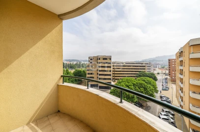 Apartamento T3 para Venda em São Vitor (Braga)