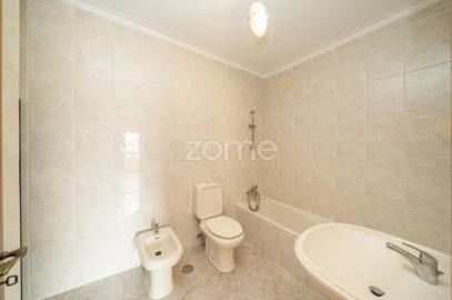 Apartamento T3 para Venda em São Vitor (Braga)