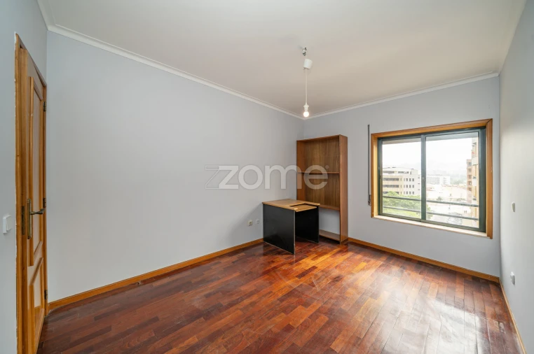 Apartamento T3 para Venda em São Vitor (Braga) Foto 37
