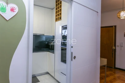 Apartamento T3 para Venda em Cedofeita, Santo Ildefonso, Sé, Miragaia, São Nicolau e Vitória