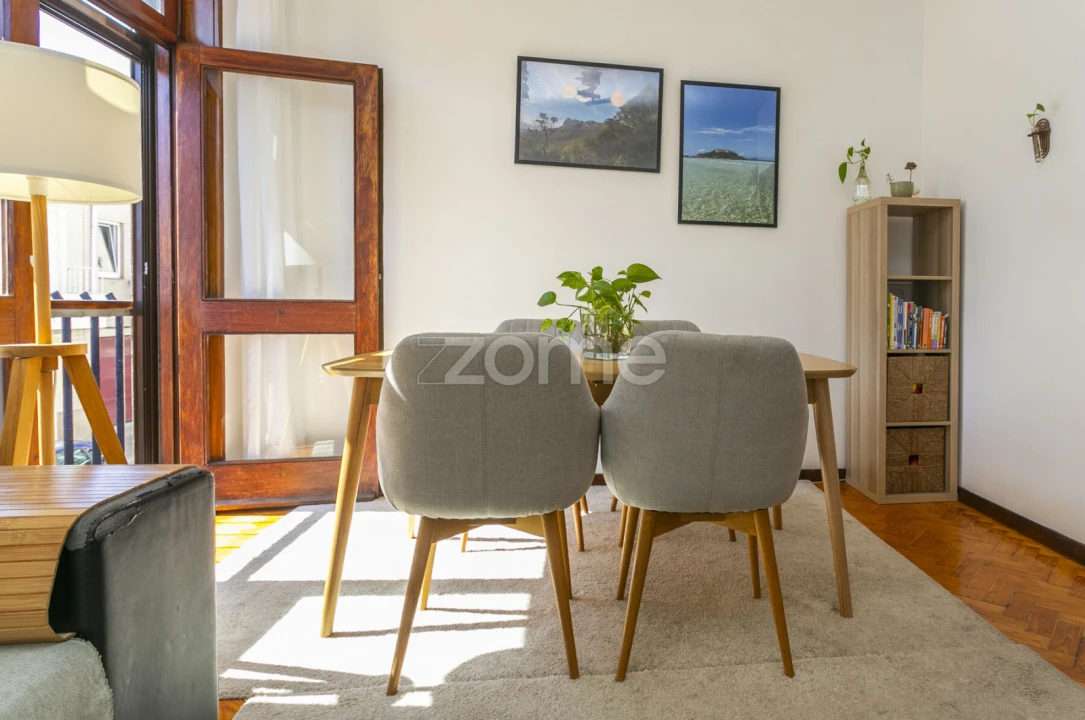 Apartamento T3 para Venda em Cedofeita, Santo Ildefonso, Sé, Miragaia, São Nicolau e Vitória Foto 6