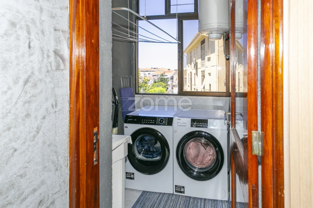 Apartamento T3 para Venda em Cedofeita, Santo Ildefonso, Sé, Miragaia, São Nicolau e Vitória Foto 26