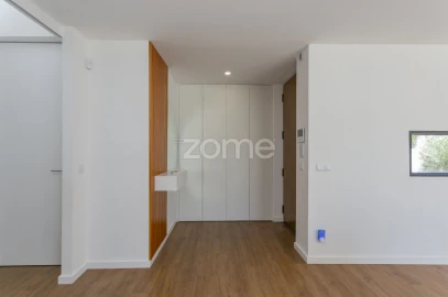 Moradia T4 para Venda em Serzedo e Perosinho