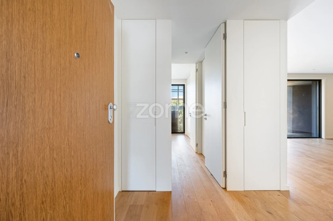 Apartamento T2 para Venda em Santa Marinha e São Pedro da Afurada Foto 1