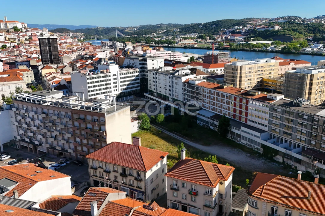 Apartamento T2 para Venda em Sé Nova, Santa Cruz, Almedina e São Bartolomeu Foto 10