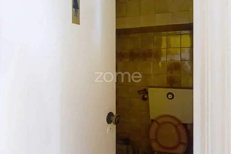 Apartamento T2 para Venda em Sé Nova, Santa Cruz, Almedina e São Bartolomeu Foto 18
