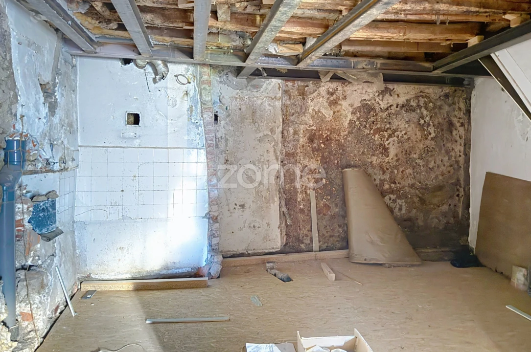 Apartamento T2 para Venda em Sé Nova, Santa Cruz, Almedina e São Bartolomeu Foto 30