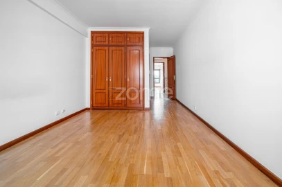 Apartamento T3 para Venda em São Domingos de Rana