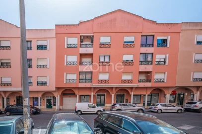 Apartamento T3 para Venda em São Domingos de Rana