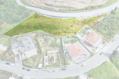 Terreno para Venda em Pombeiro de Ribavizela
