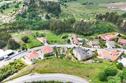 Terreno para Venda em Pombeiro de Ribavizela