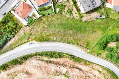 Terreno para Venda em Pombeiro de Ribavizela