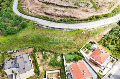 Terreno para Venda em Pombeiro de Ribavizela